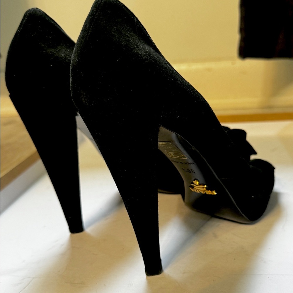 Prada Shoe peep toe black heel (8.5) - Picture 4 of 5
